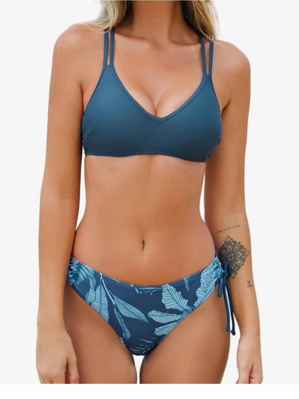 Cupshe Women’s Blue Two-Piece Bikini Set - V-Neck Top & Tie-Side Bottom